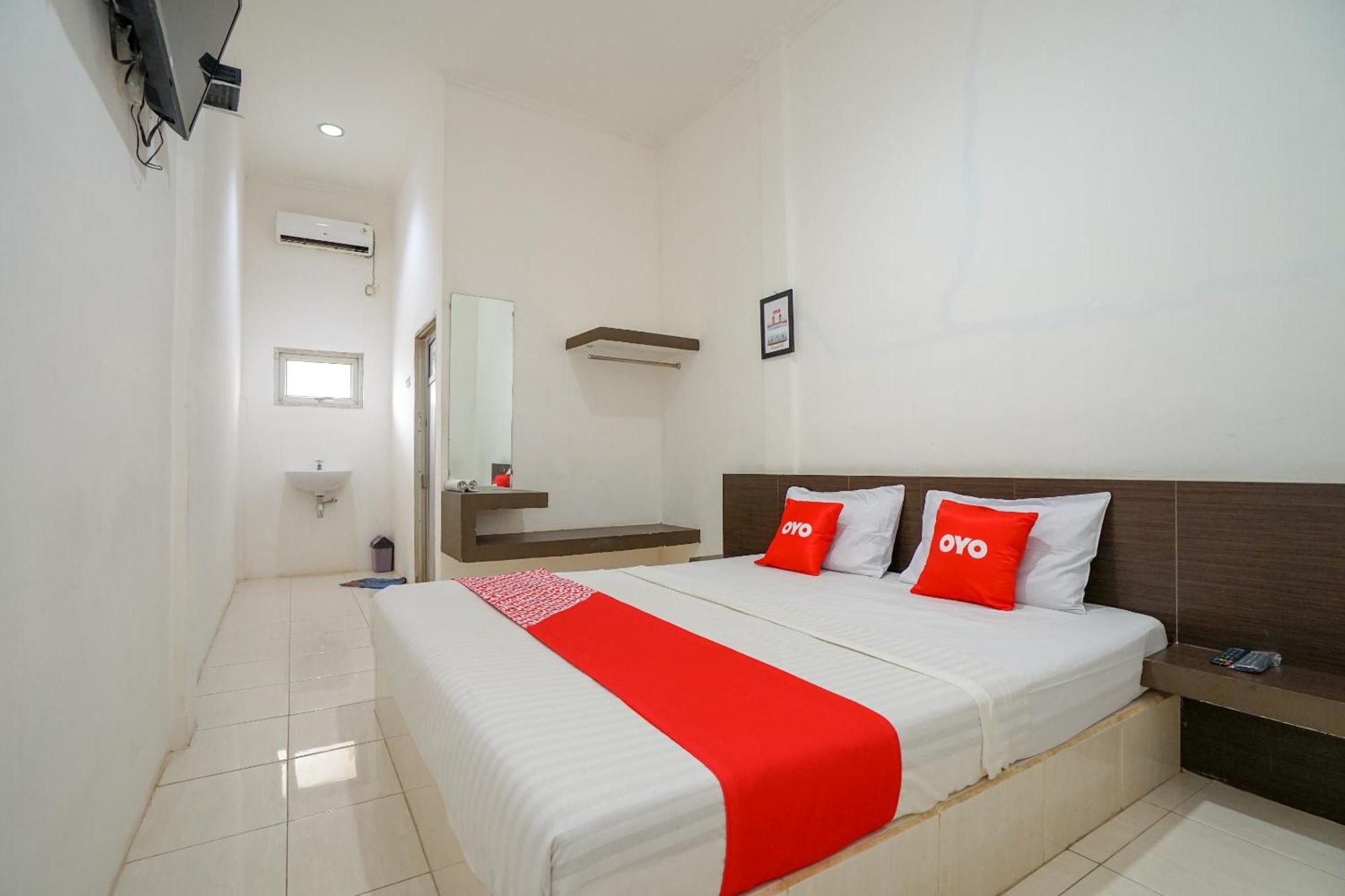 โอโย 1868 เปงีนาปัน เซกิป Hotel ปาเลมบัง ภายนอก รูปภาพ